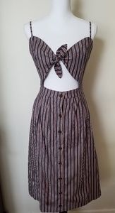 Anthropologie Movint tie front button Dress size M